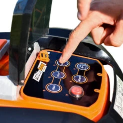 Robot Tondeuse Autonome 28v Batterie 3ah Villybot 1.1 Pour 1000m2 De Tonte -Ryobi Jardin Boutique 637fd8223d4f61.30293637