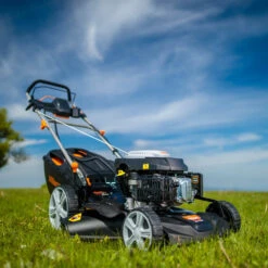 Tondeuse Mulching Démarrage électrique 173cc Lame 50cm Villager Falcon 5111t-es -Ryobi Jardin Boutique 638fb4663f7427.37758846