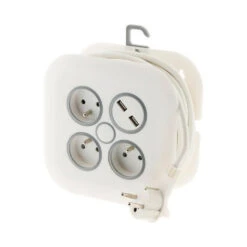 Enrouleur Domestique 7m - 3 Prises 2p+t 16a + 2x Usb 6 Enrouleur Domestique 7m - 3 Prises 2p+t 16a + 2x Usb -Ryobi Jardin Boutique 645b90a5d79ae9.46618976