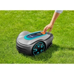 Gardena Tondeuse A Gazon Robot Sileno Minimo 250 – Connexion Bluetooth – Surface Tonte Max 250m² – Triple Lames Pivotantes (1520 7 Gardena Tondeuse A Gazon Robot Sileno Minimo 250 – Connexion Bluetooth – Surface Tonte Max 250m² – Triple Lames Pivotantes (1520 -Ryobi Jardin Boutique 6463cc76dd05a8.22373443