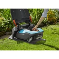 Abri Pour Robot Tondeuse Sileno Gardena 4011-20 12 Abri Pour Robot Tondeuse Sileno Gardena 4011-20 -Ryobi Jardin Boutique 64763d7b97aab3.29436267